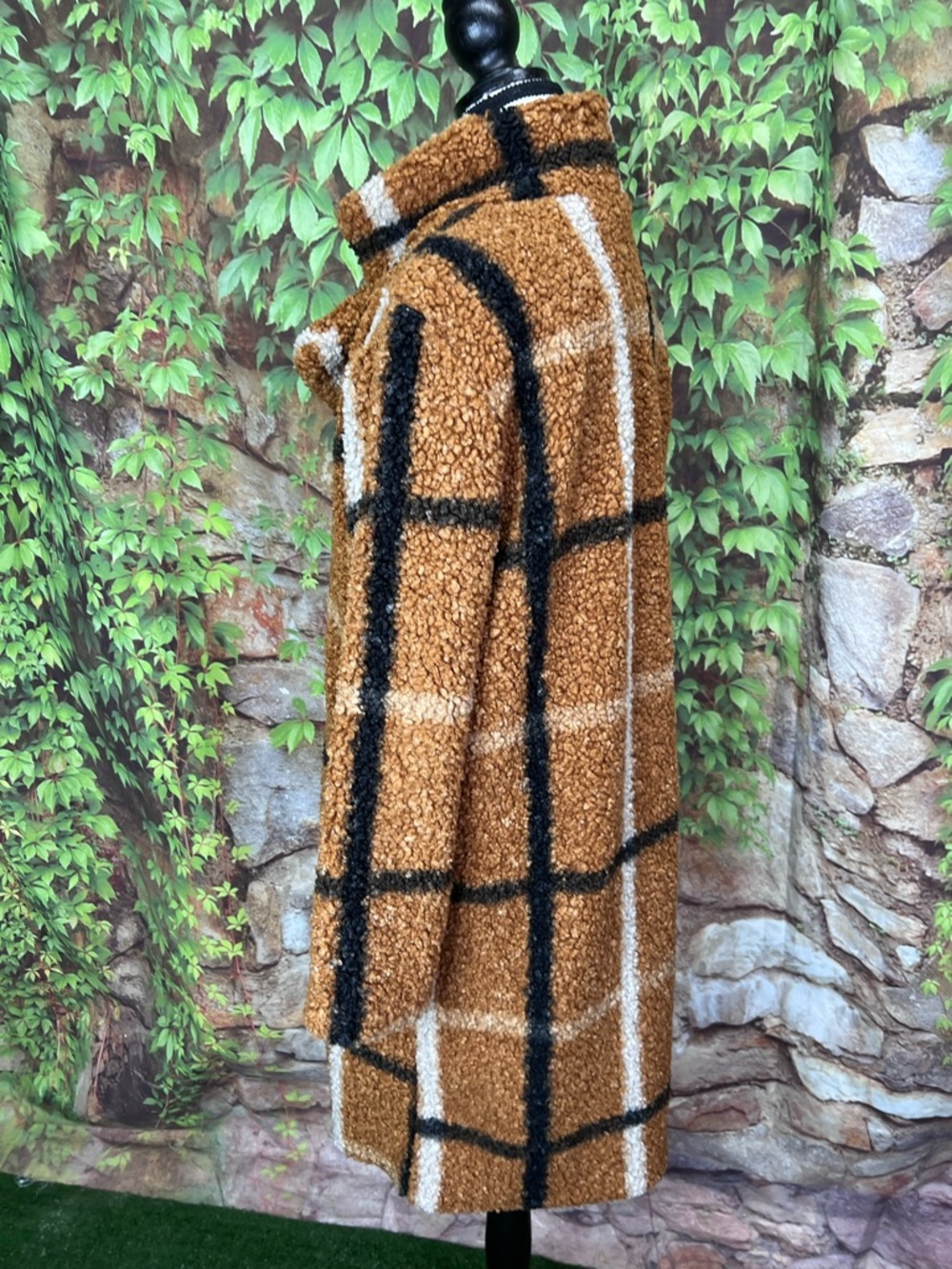 STOOSH Camel Plaid Boucle Relaxed Fit Snap Front Fall Downtown Statement Coat, S - Picture 5 of 10